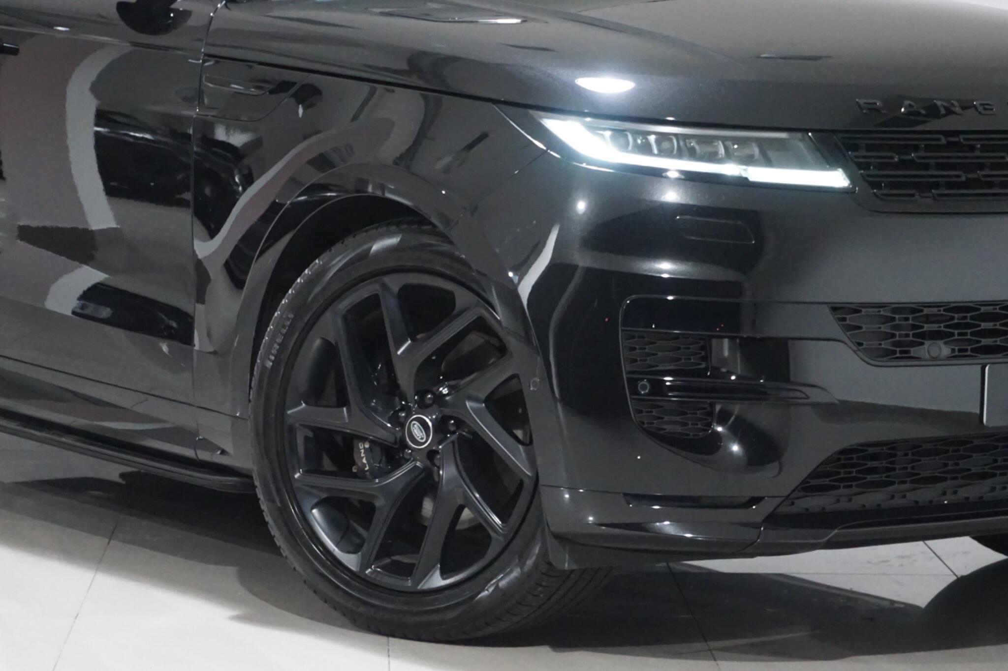 Land Rover Range Rover Sport 3.0 D300 MHEV Dynamic SE SUV 5dr Diesel Auto 4WD Euro 6 (s/s) (300 ps)